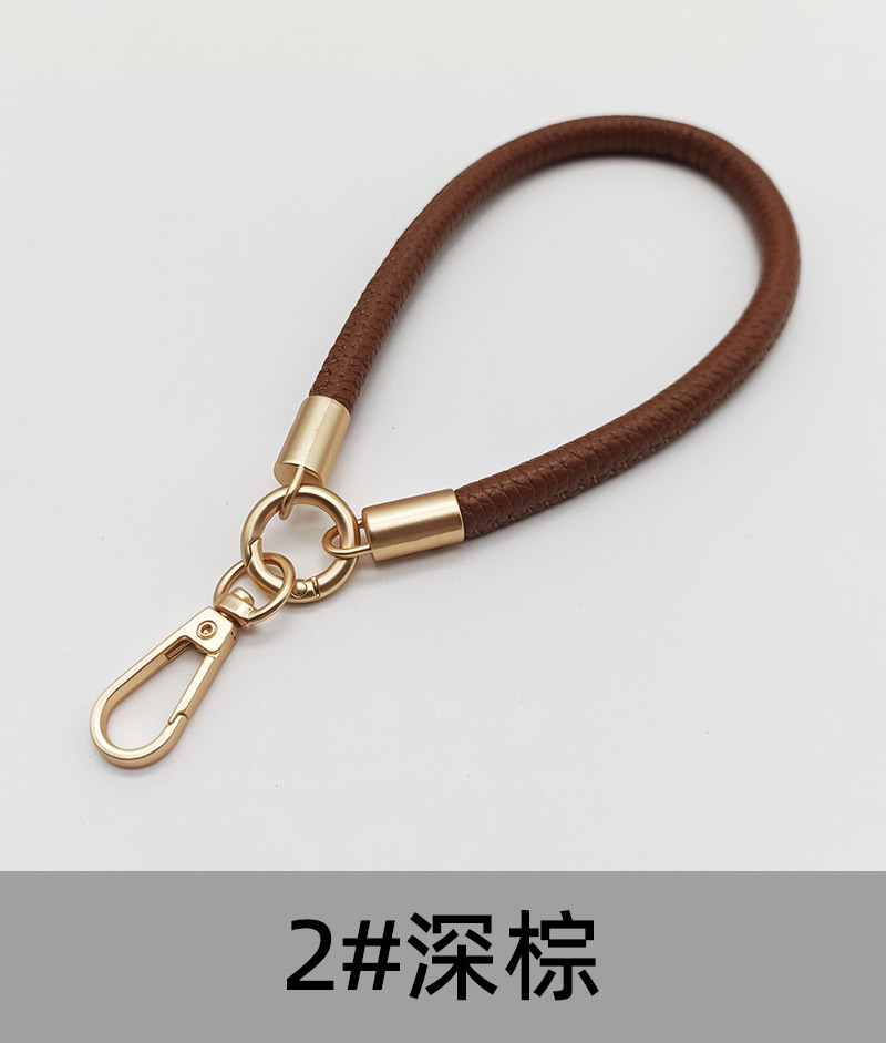 2 # 다크 다크 브라운