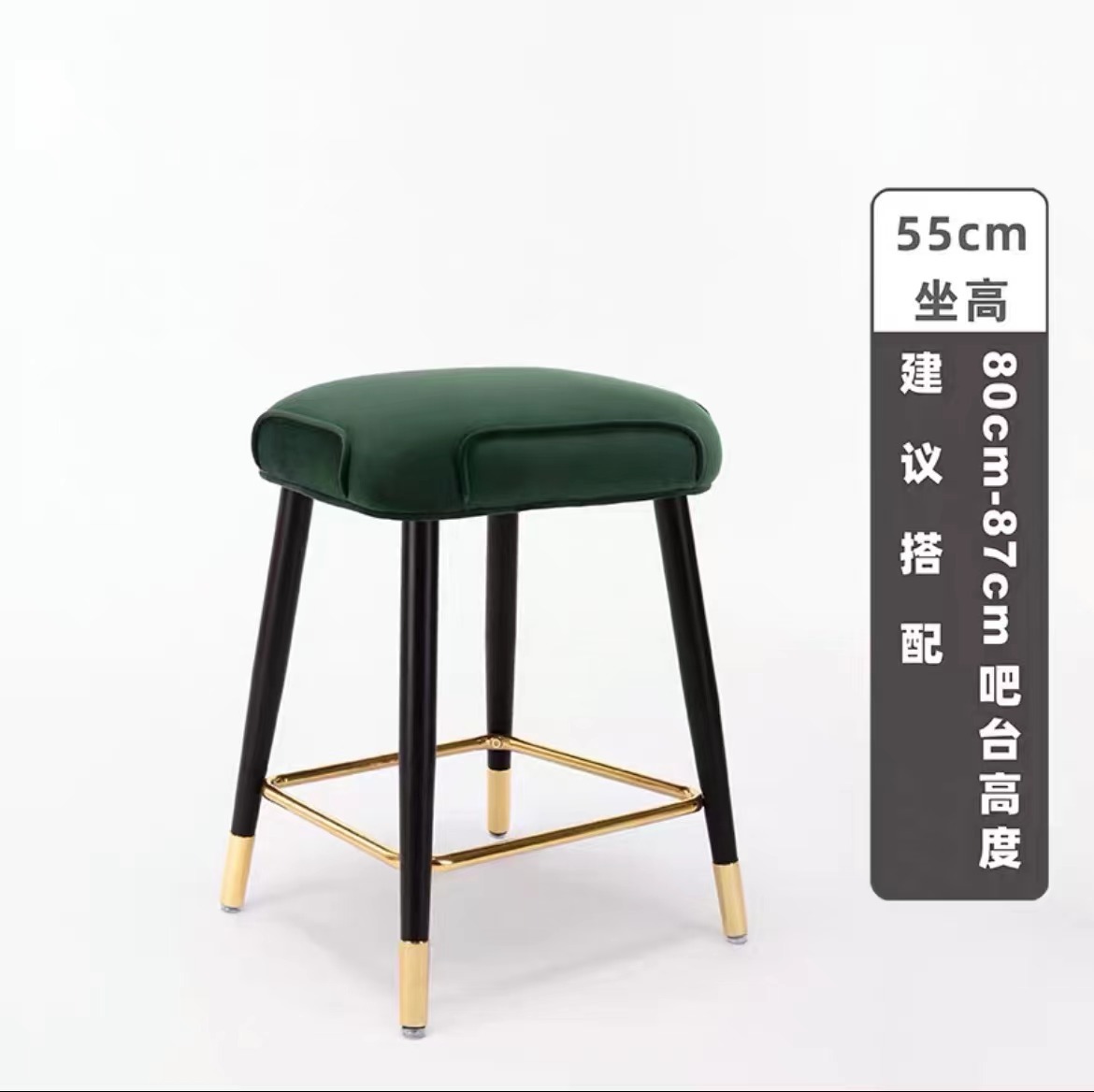 Темно-зеленый