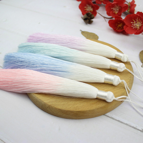 16 cm Elegant Gradient Vertical Tassel Tassels Creative Bookmark Garment Pendant DIY Jewelry Accessories