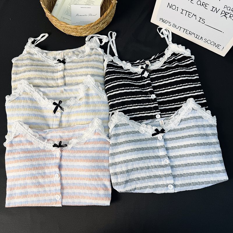 Pijama de mujer de verano con cojín de pecho, pantalones cortos de cabina sexy puros, rayas delgadas sin mangas, set de ropa de verano