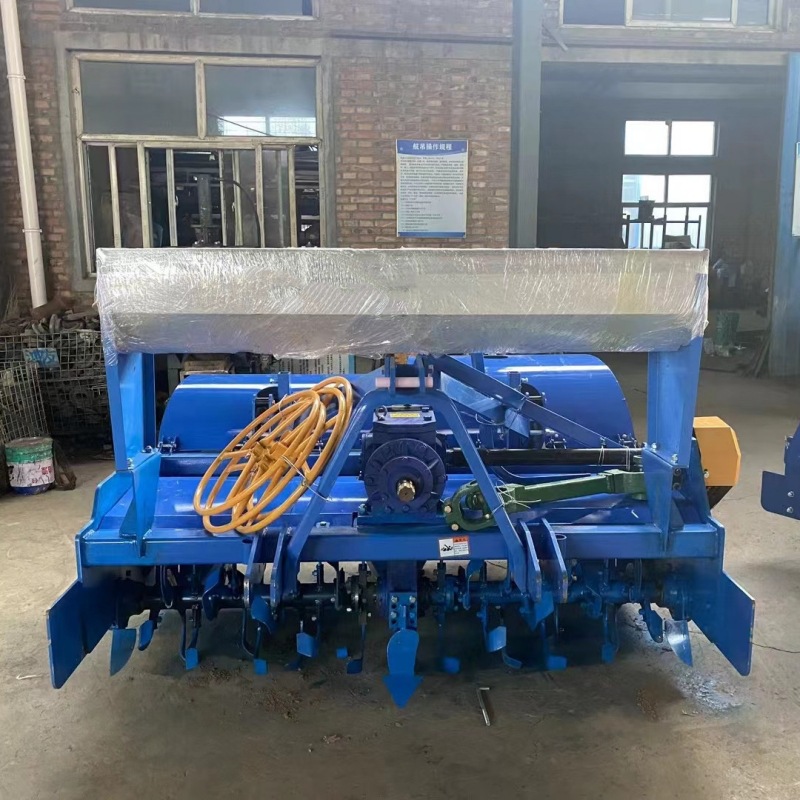 新型红薯起垄覆膜机 单垄双垄 铺膜滴灌旋耕起垄覆膜多功能一体机