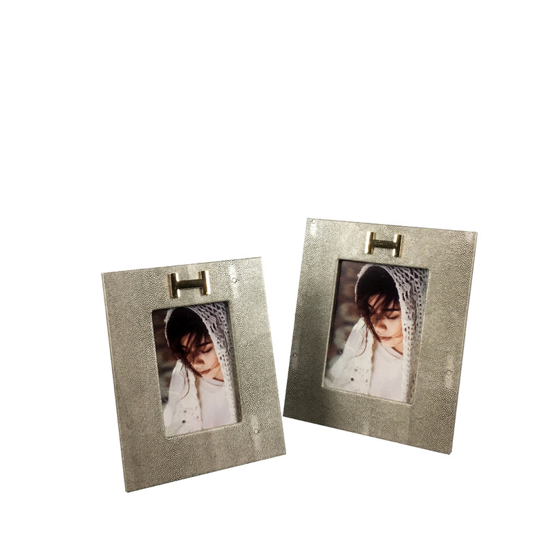 Factory wholesale home model room office bedroom study desktop wedding photos family photo frame Factory wholesale home model room office bedroom study desktop wedding photos family photo frame