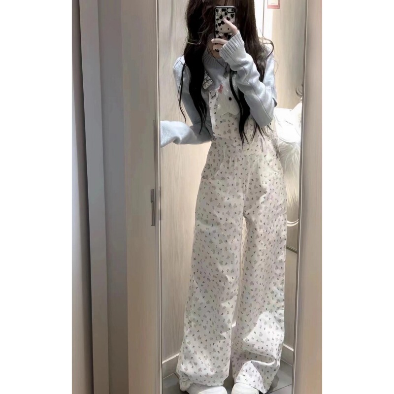 Korean Style Slim-fit Sweet and Spicy Lazy Gentle Blue Short Knitted Top Spring New Arrival Small Floral Strappy suit