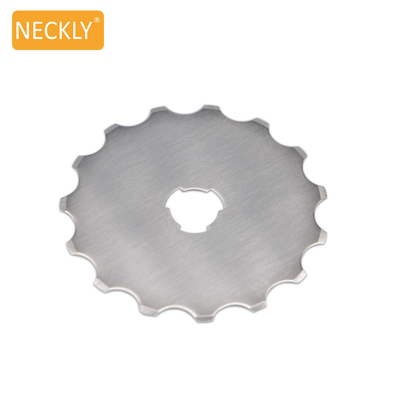 45mm裁布圆齿形刀片 虚线切布刀片 直线轨道裁断切布刀 小圆齿刀