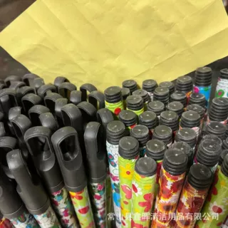 简约花卉塑料拖把杆轻巧木制塑料柄扫把杆结实耐用分节铁拖把棍