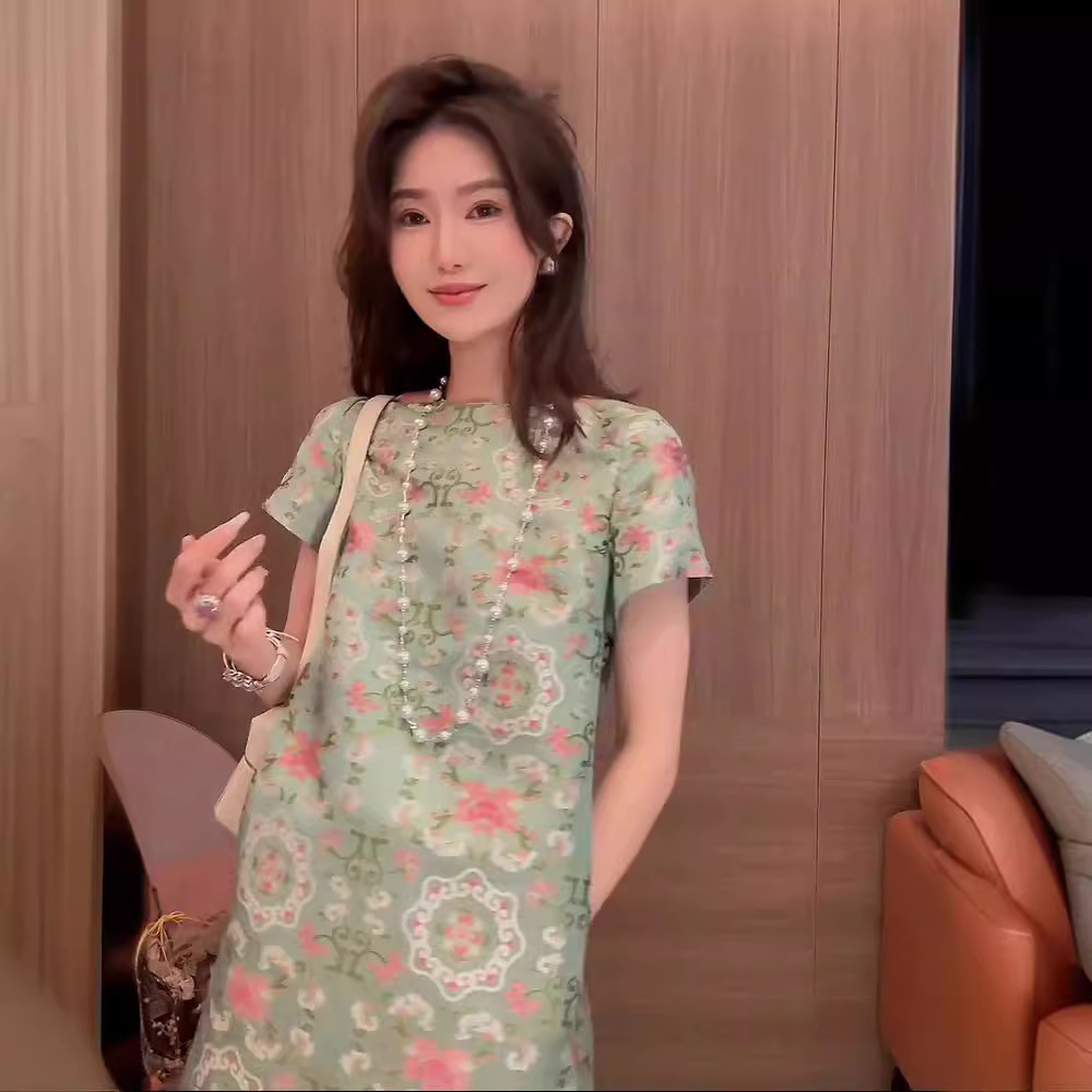 Váy sườn xám cách tân hồng phong cách Trung Quốc mới FL240193 dáng maxi thắt eo — Màu hồng, Màu xanh lá