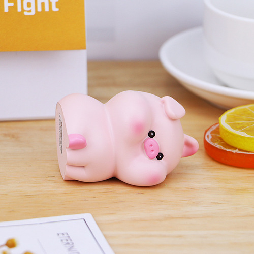 Sticky little animal ornaments, cute car-mounted car office desktop decorations, healing and decompressing girl's heart gifts