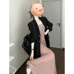 黑色西装外套女秋季宽松慵懒风独特漂亮小个子早秋韩系穿搭小西服