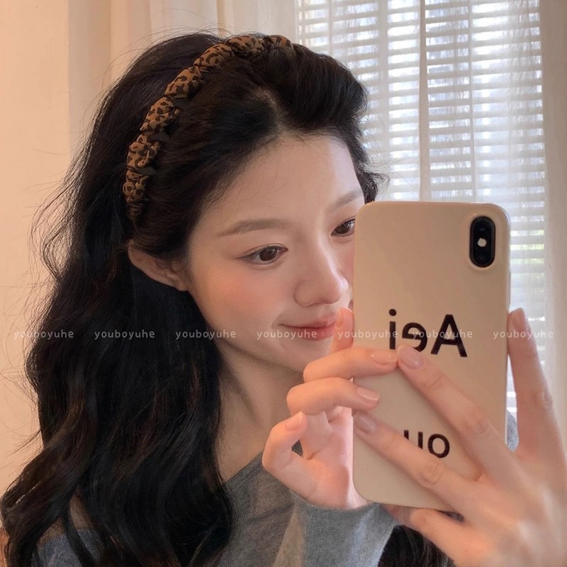 Classic Leopard Print Fabric Wavy Toothed Headband for Women 2025 New Fluffy High Crown Face Wash Headband Hairpin