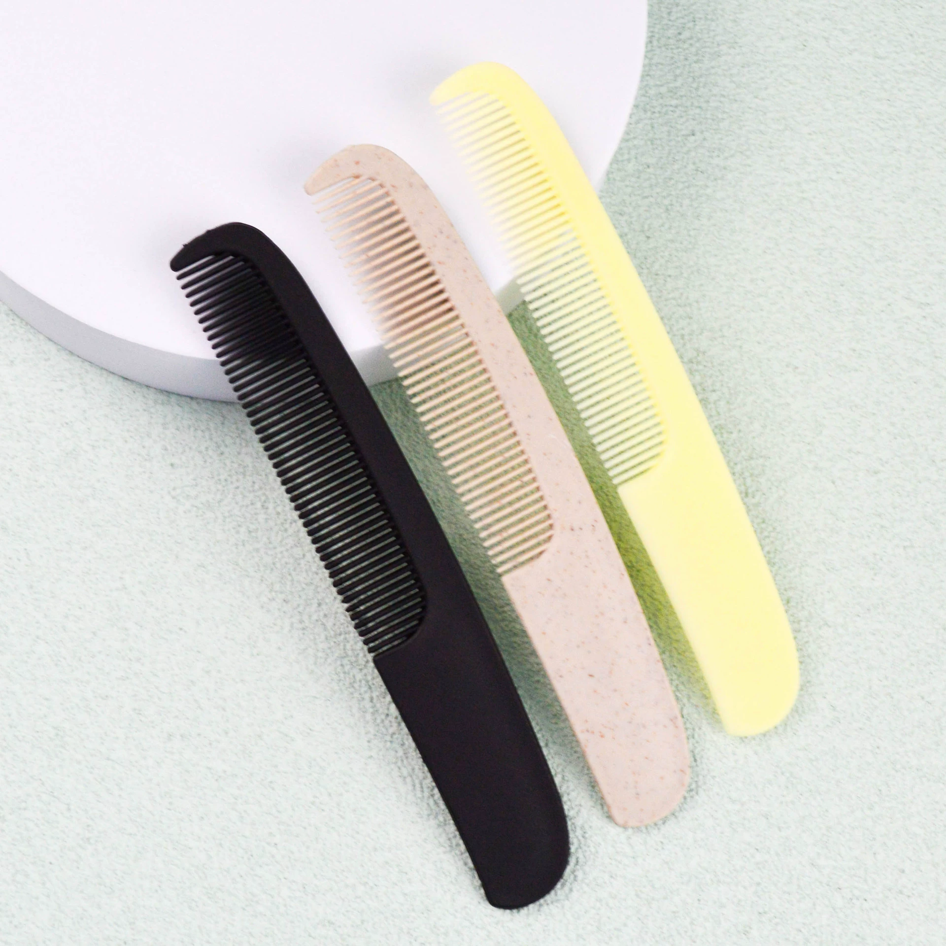 Одноразовые расчески для отелей, дорожные принадлежности для отелей B&B, пластиковые расчески с прямой ручкой, бытовые небольшие расчески, производители оптом