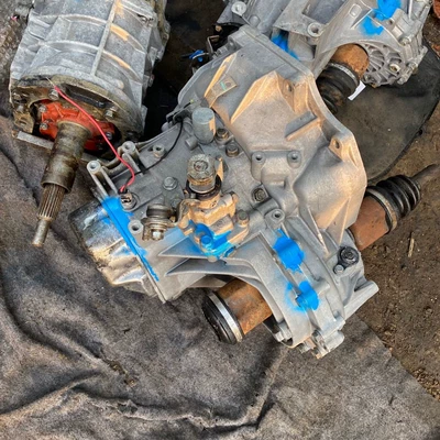 aiweiou manual transmission assembly – Engine assembly