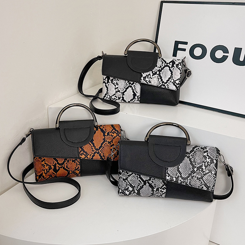 High-end Colour-blocking Women's Shoulder Bag With Unique Pattern_voghion.com