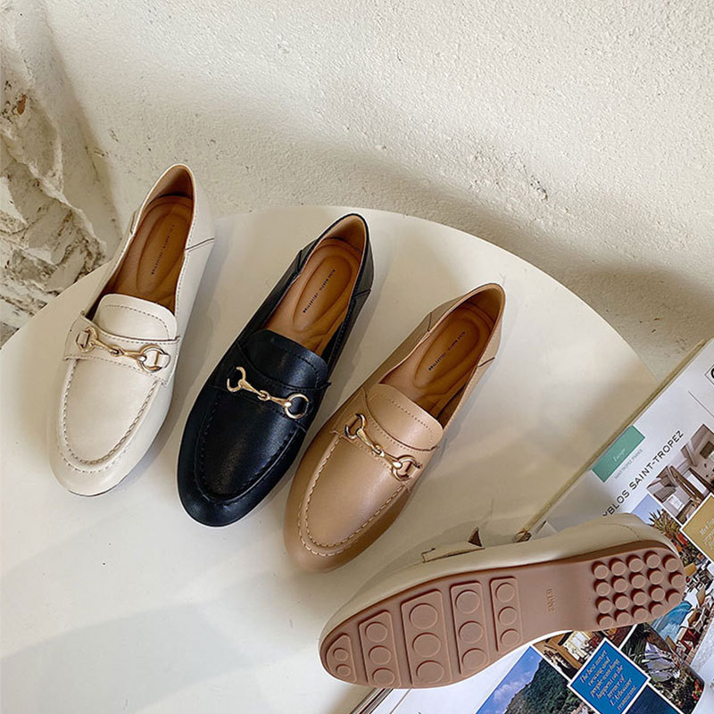Demi-season loafers