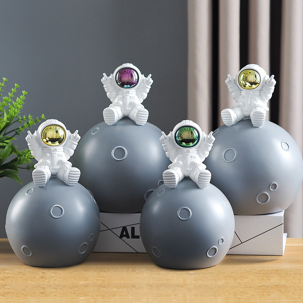 우주 비행사 돼지 저금통 장식품 창의적인 우주 비행사 홈 나이트 라이트 장식 데스크탑 장식품 도매