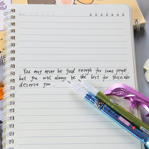 Qinglong Yan Yue Knife Neutral Pen Anime-Related Peripheral Weapon-Shaped Pen Creative Stationery Student Water-Based Pen for Office Use