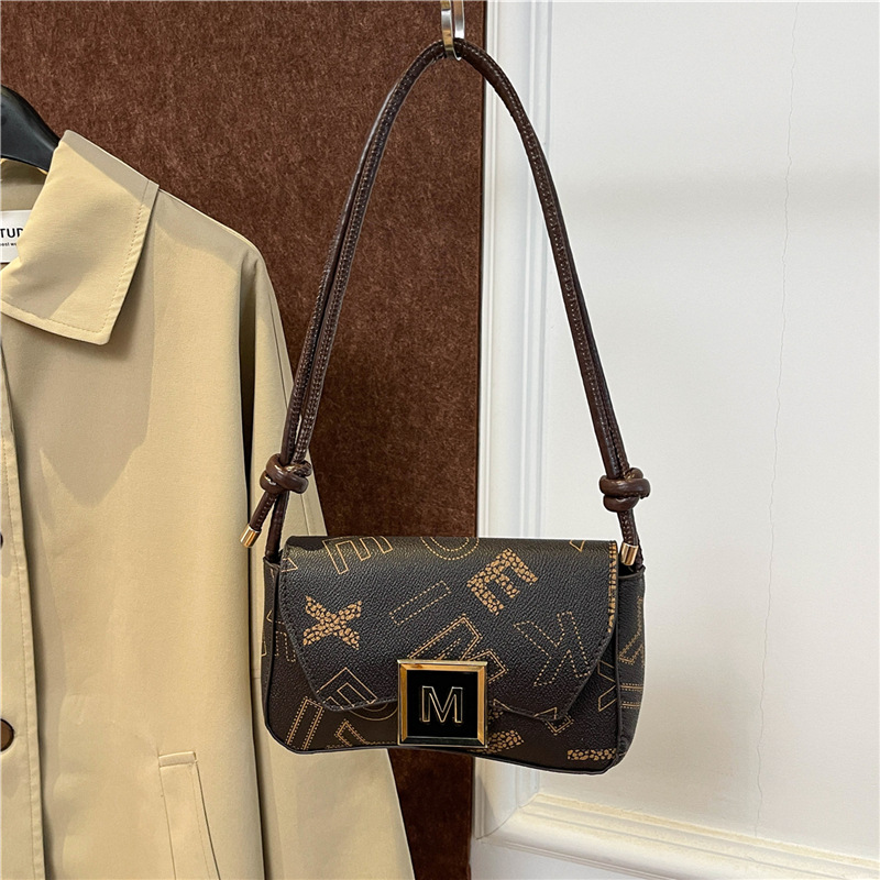 Fashion bagsM bolso de brazo otoño 2024 bolso nuevo estilo de alta moda moda moda bolso de hombro