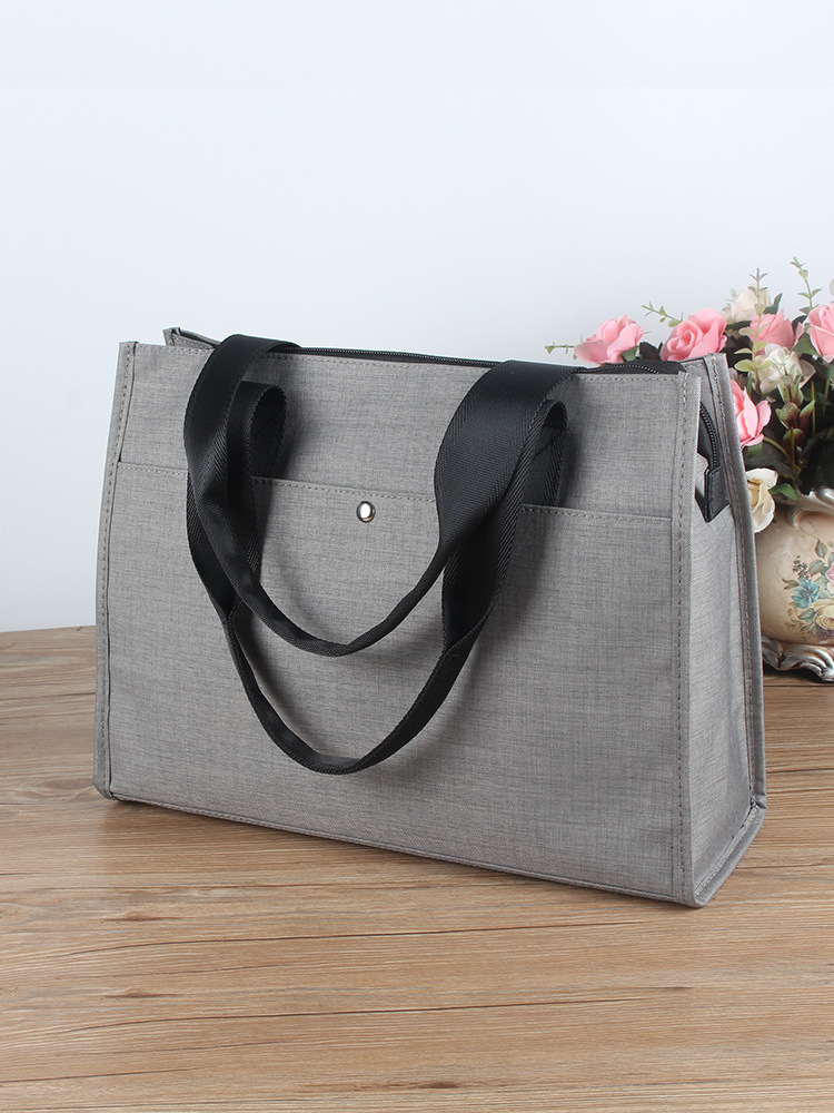 Fashionable trend capacious one-shoulder bag for men and women