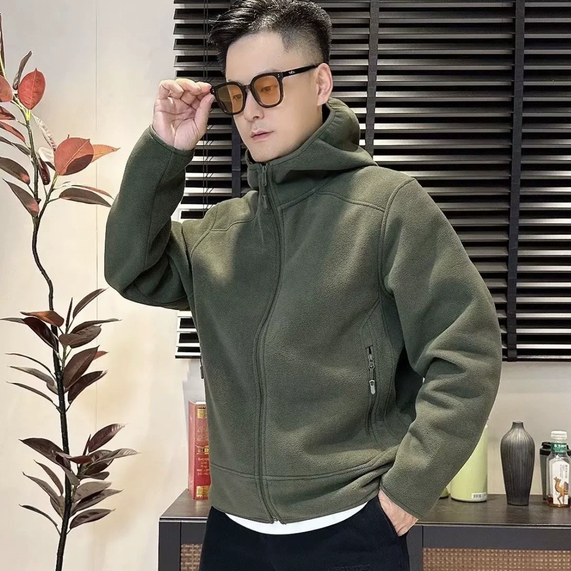 Осенние и зимние новые тенденции двухсторонние флисы с капюшоном Мужские куртки модные дикие свободные пары свитер на молнии