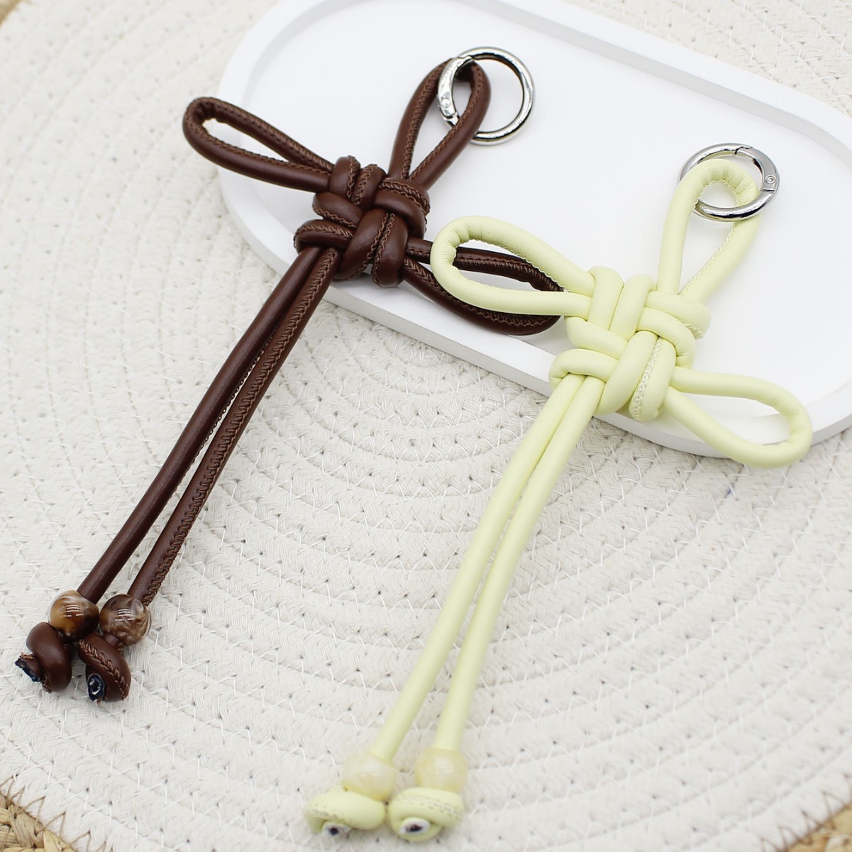 New Handmade Woven Ruyi Chinese Knot Car Bag Chain Accessories Keychain Pendant_voghion.com
