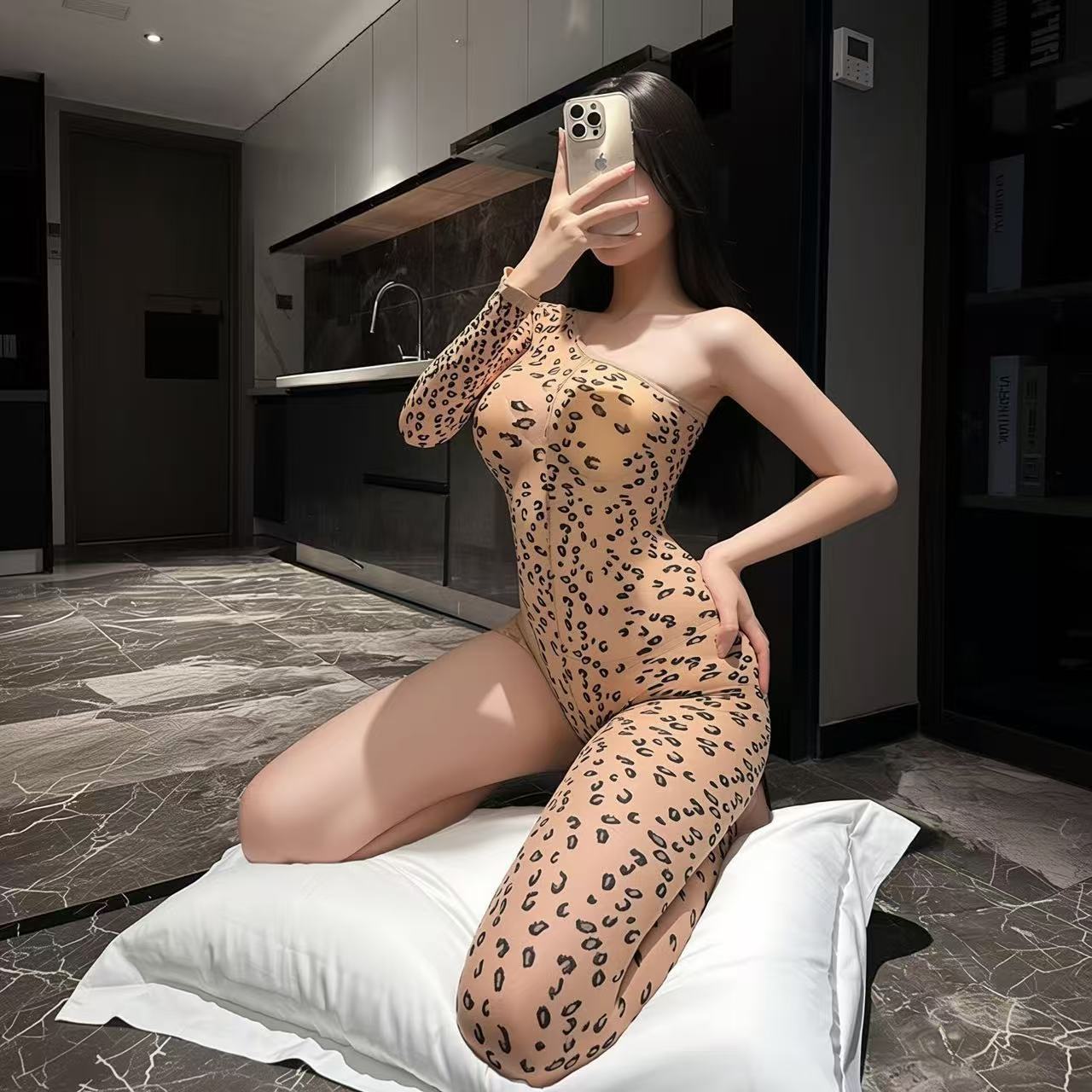 Sexy Lingerie, Leopard Print Mesh Clothing, Black Stockings, Open Crotch, No Need to Take Off, Seductive One-Piece Stockings, Transparent, Passionate Temptation for Women