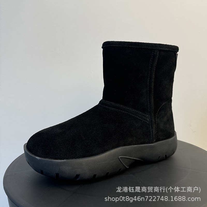 검은색