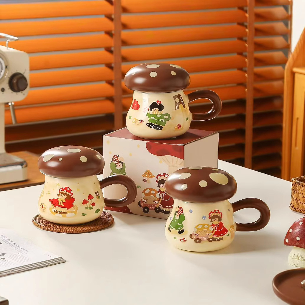 Taza de hongos con personalidad de dibujos animados creativos, souvenirs de cerámica, taza de alto valor para niñas, taza de café con forma linda
