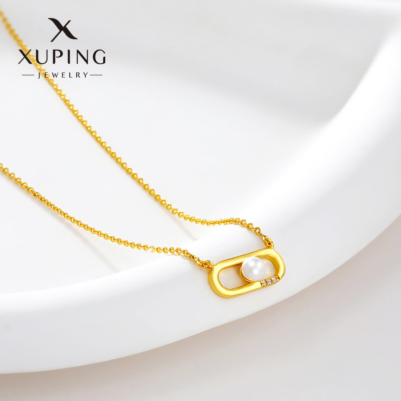 Xuping joyería elíptica simple cadena de clavícula geométrica nicho temperamento europeo y americano collar de perlas joyerías de otoño y invierno mujeres