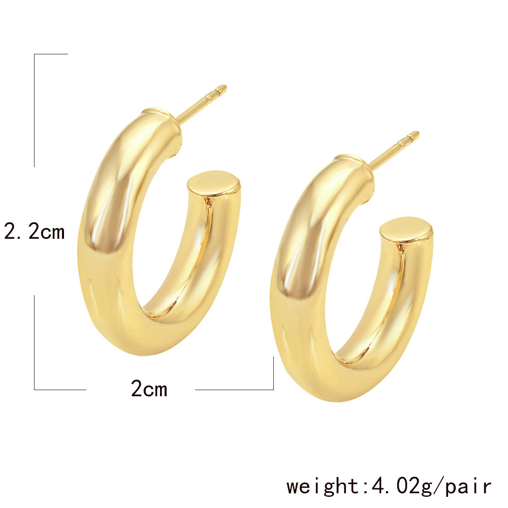 neue kreative einfache und unregelmige Cfrmige hohle Ohrringe fr Frauenpicture1