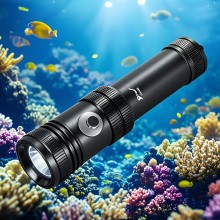 工厂店现货HD01潜水手电筒SST40灯小巧方便电量显示手电21700电池