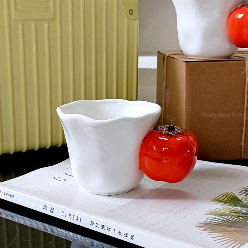 Tazas de frutas pintadas a mano tazas de cerámica copas de agua parejas de oficina en el hogar copas de nicho original regalo de cumpleaños