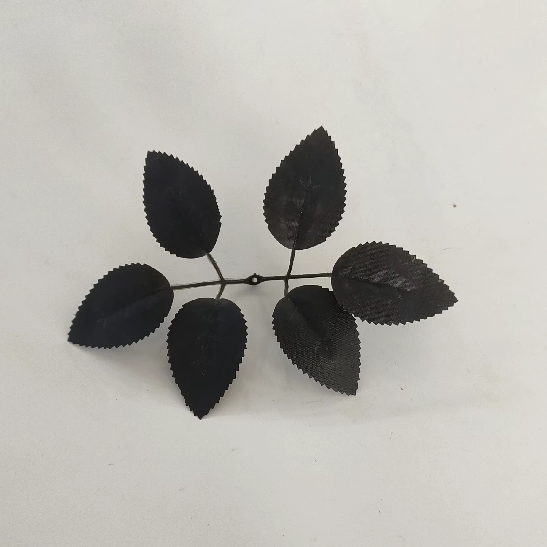 Factory green leaves artificial plant with 3-prong 5-prong 6-prong rose leaf artificial plant accessory rose leaf