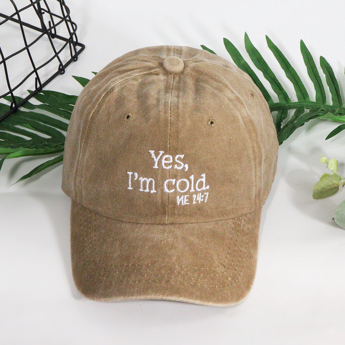 Casquette de baseball délavée brodée avec lettre Oui au design tendance unisexe pour hommes et femmes avec dessus souple_voghion.com