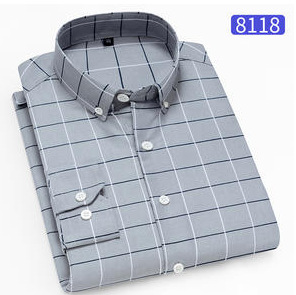 2025 Camisa de solapa de hombre de moda nueva transfronteriza Camisa de hombre de comercio exterior casual de negocios de rayas verticales frescas