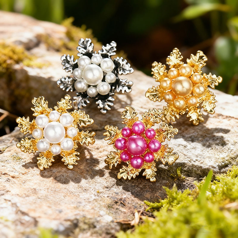 Camellia Flower Brooch With Mini Pearls, Anti-exposure Accessory, No-sew Clothing Neckline Decoration_voghion.com