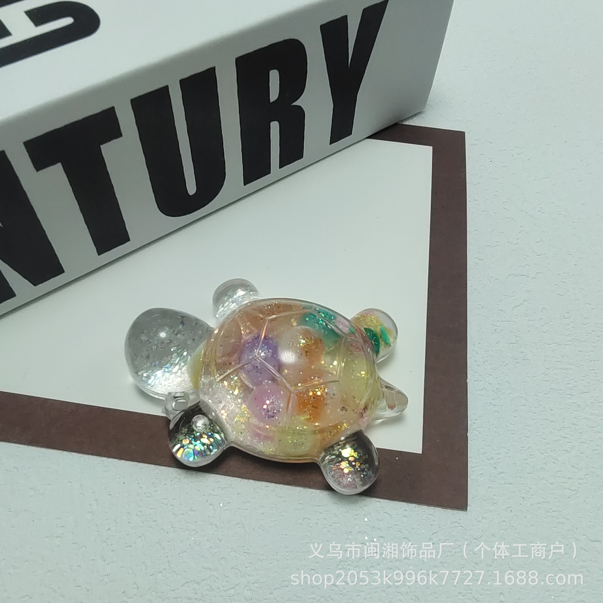 유사 폭발 6cm 작은 거북이 (다채로운)