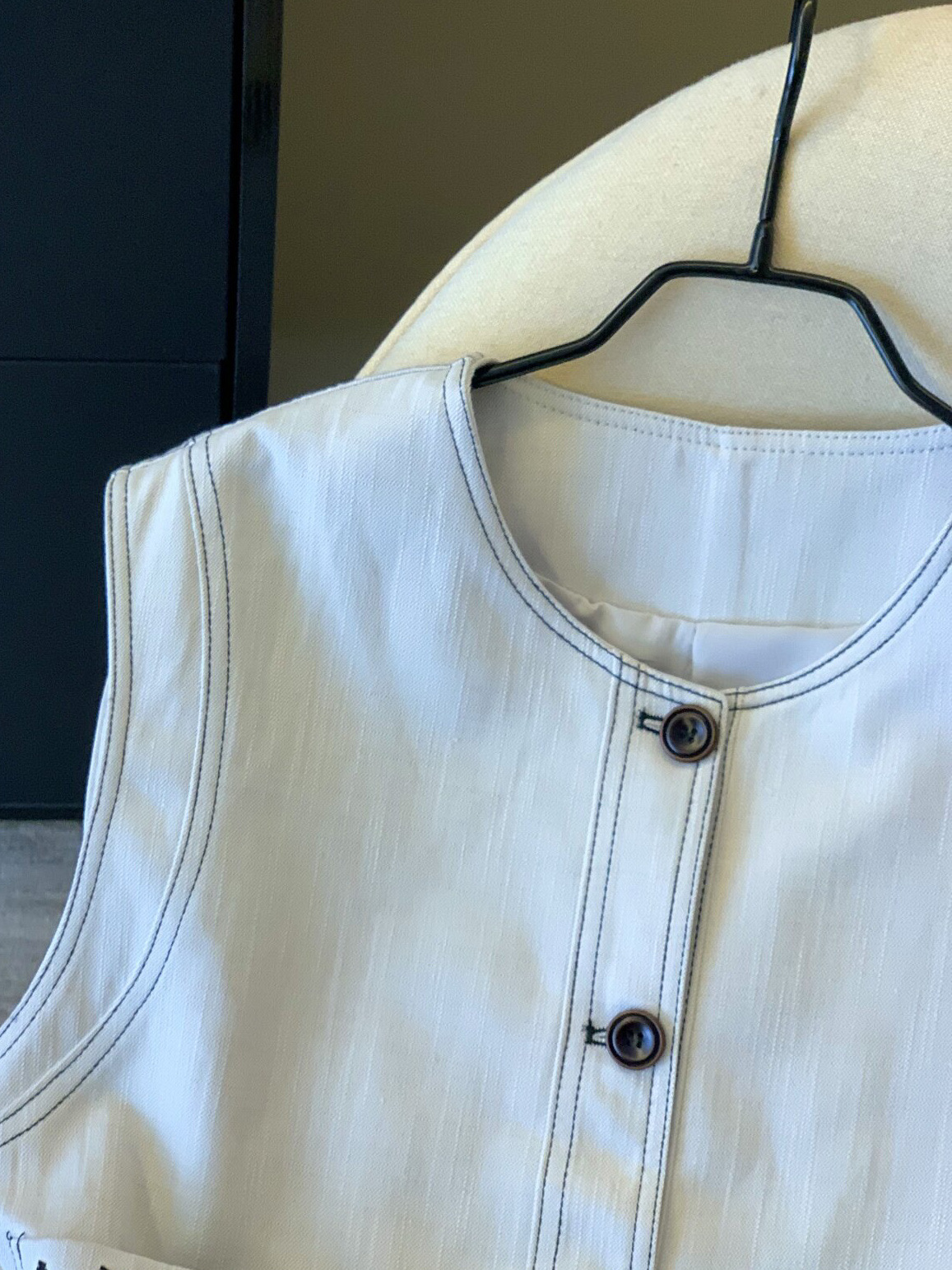 Áo gi lê nữ cổ tròn không tay chất liệu PU phong cách vintage — xanh lam