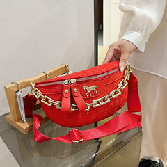 2024新款腰包壓痕斜跨包多用包包小馬包鏈條女包多用胸包粗鏈條包