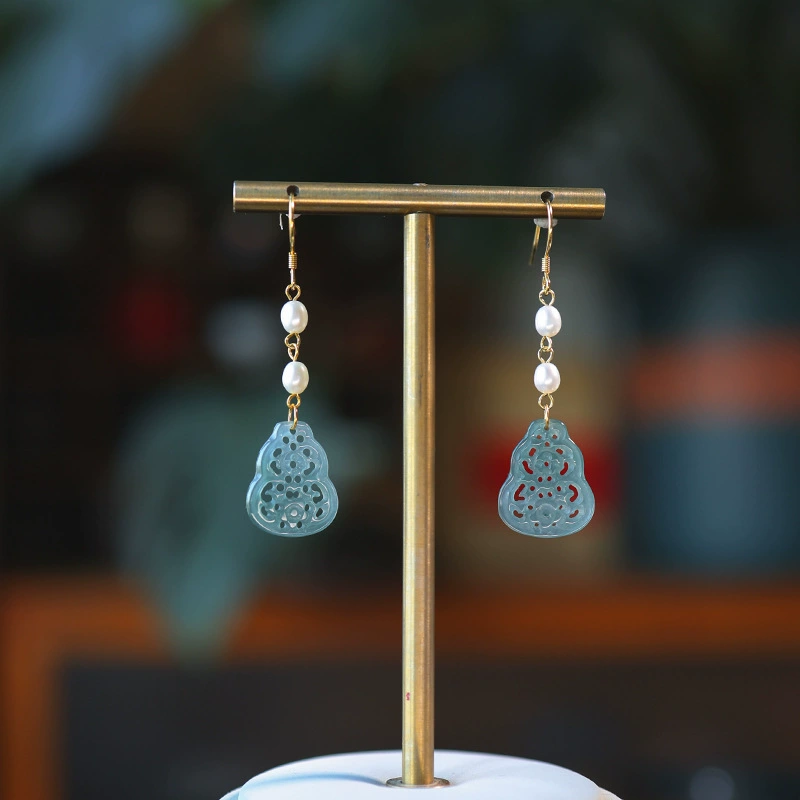 Натуральные изумрудные серьги