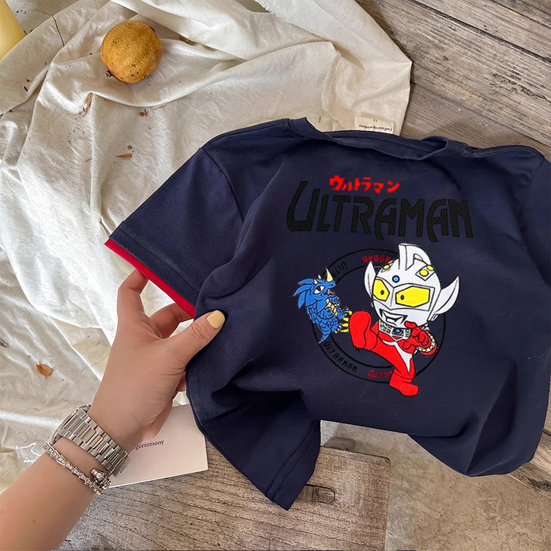 남색 반팔 [울트라맨 킥몬스터] 전후 사진