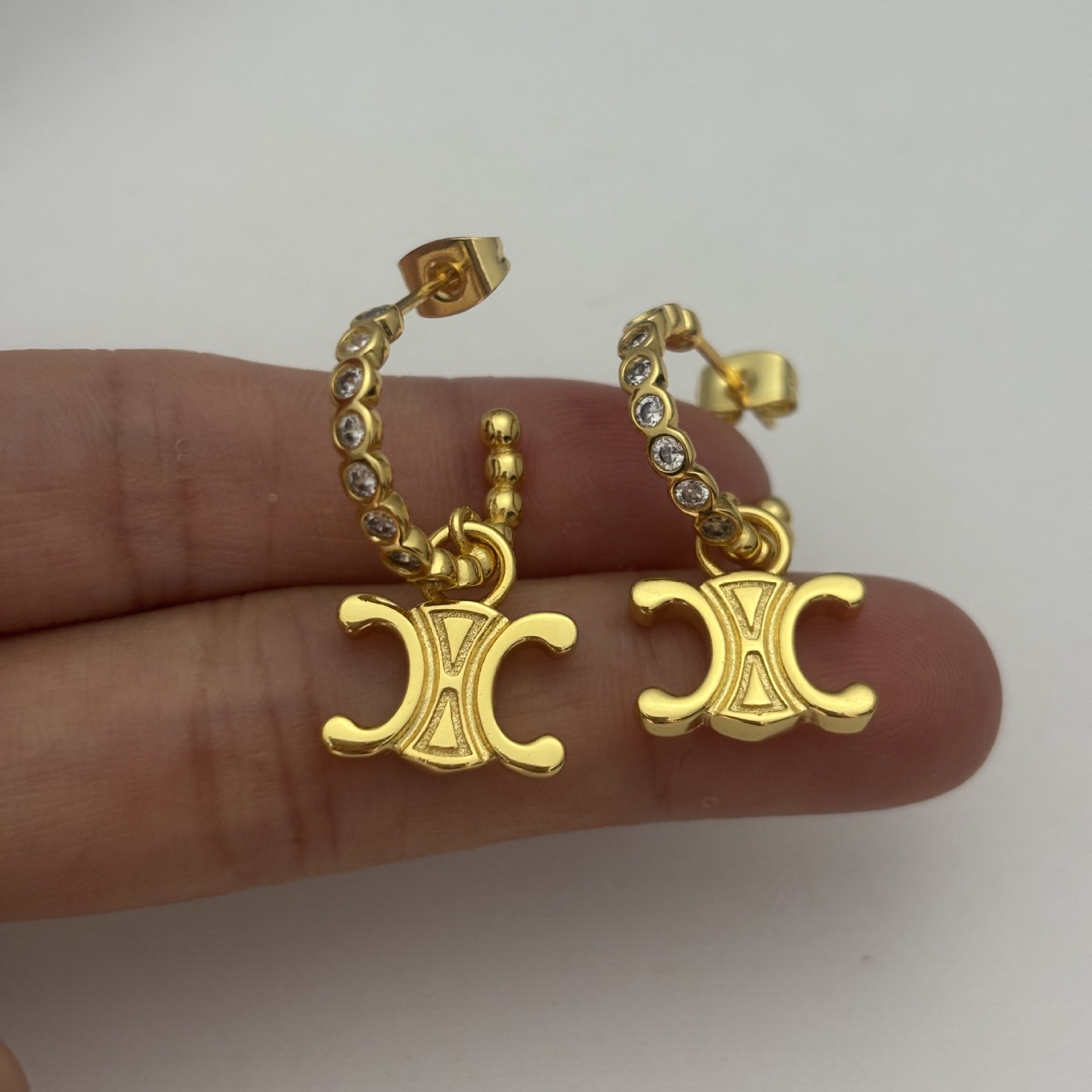 Ce Arc De Triomphe Earrings Zircon Jewelry Niche Design Minimalist Earrings Micro-Inlaid Hoops European and American Retro Cross-Border Trade