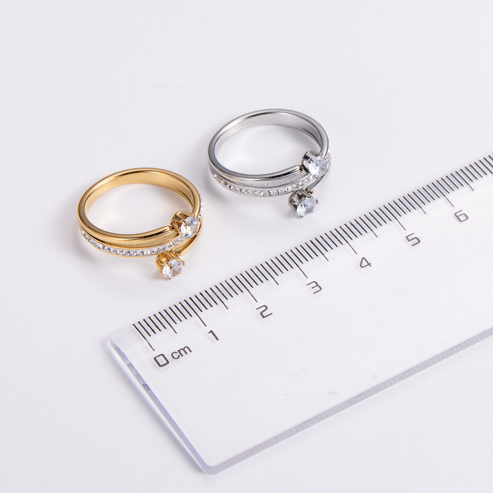 Fashion Solid Color Stainless Steel Inlay Zircon Rings 1 Piece