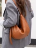 Biscuit color (head layer cowhide)