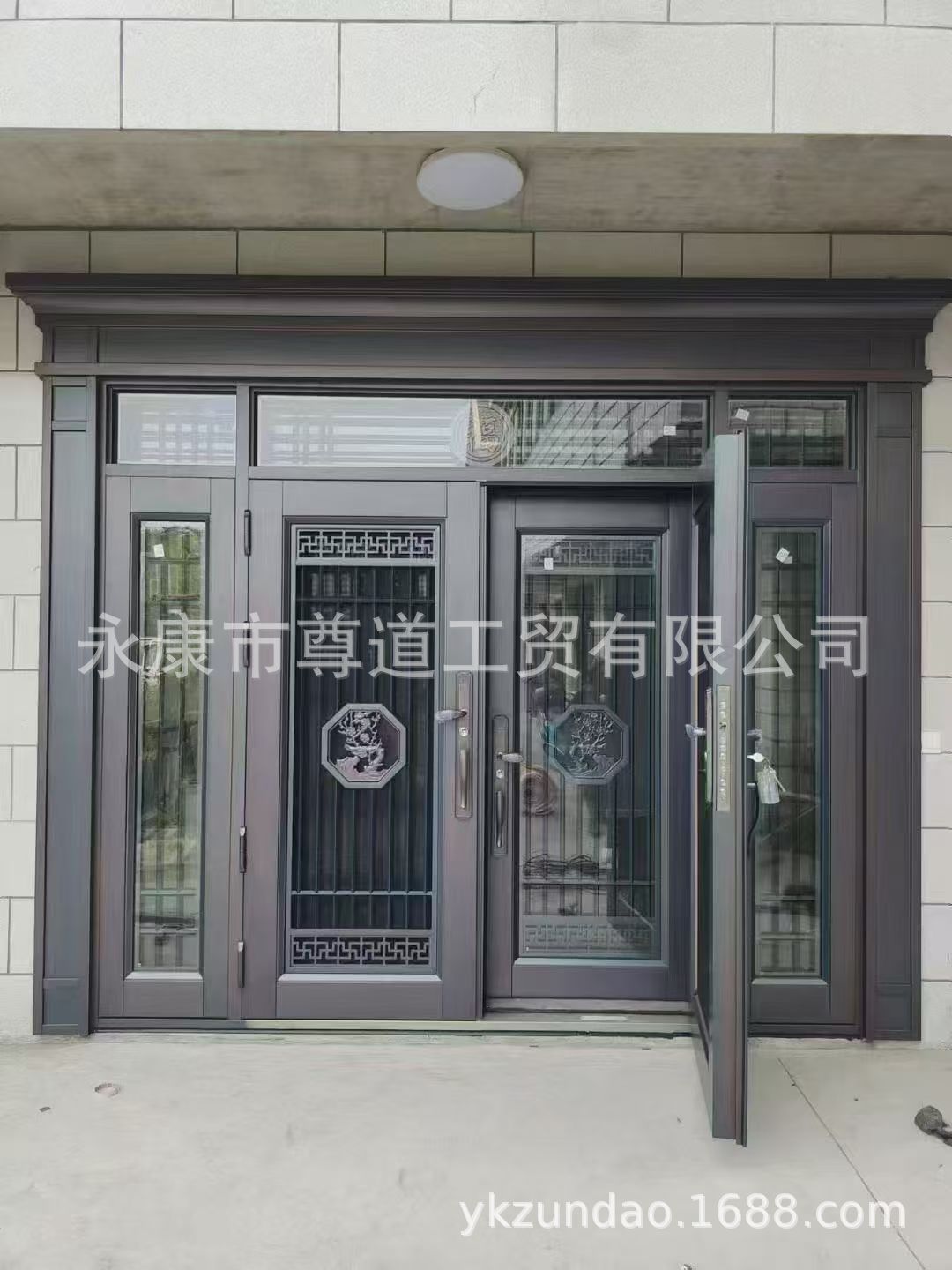 mmexport1761900695321