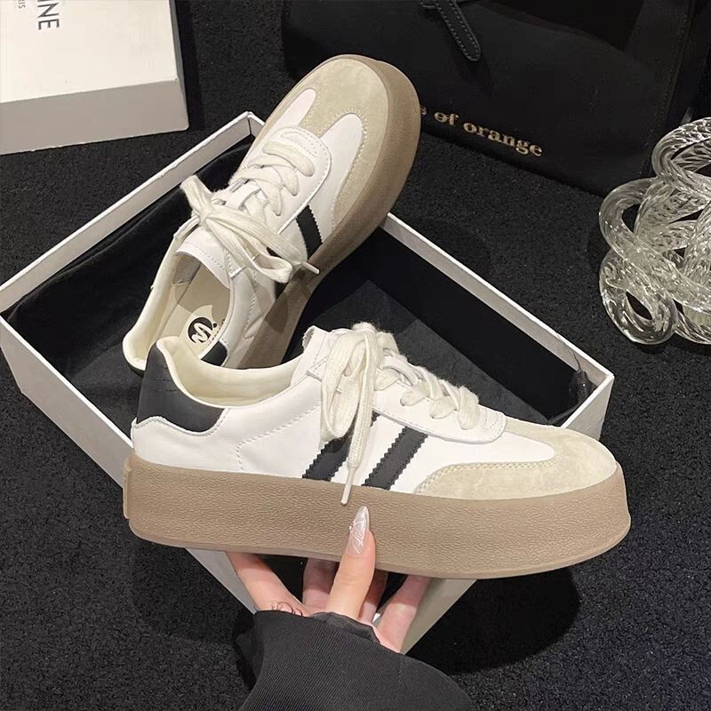 Leather Moral Training Shoes Women's 2025 Autumn New Women's Shoes Forrest Gump Shoes Easiest for Match Classic Thick Soled Casual Board Shoes Sports