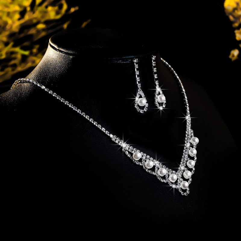 svadobné šperky náhrdelník náušnice sada šperkov banketové šaty náhrdelník módne a všestranné doplnky pre temperament_voghion.com