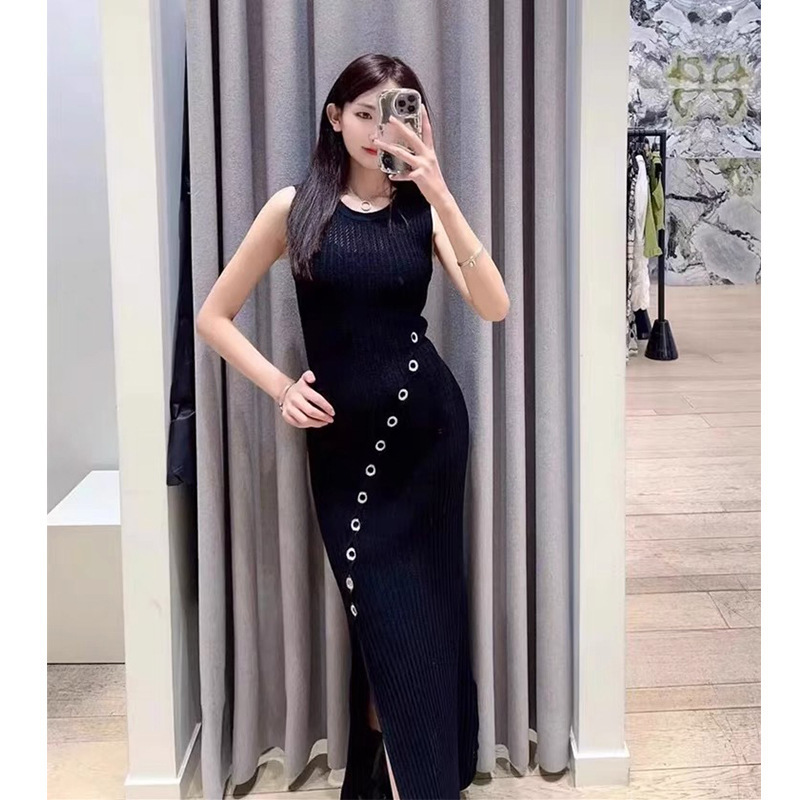 Yingjie S Home 2024 Early Spring New Black Sleeveless High Waist Diamond Ring Knitted Dress Long Skirt 240022