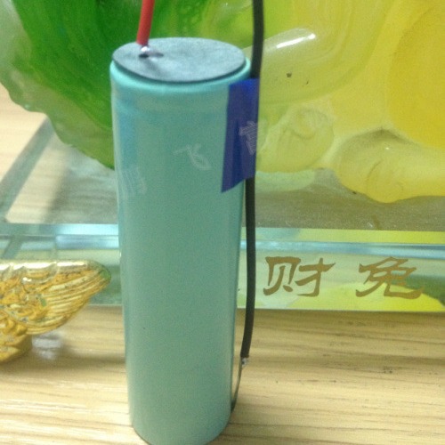 18650锂电池足2600MAH单节一组装香水 口红移动