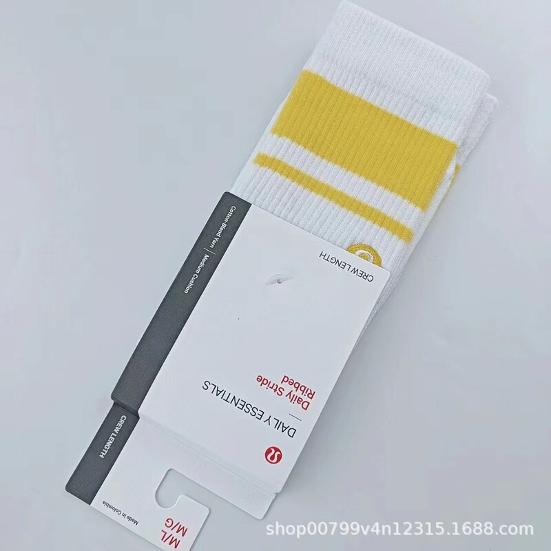 新しいルルカラーブロックボーンレススポーツレディースソックスルル刺繍ヨガソックスロングランニングトレーニングソックス速乾性|undefined