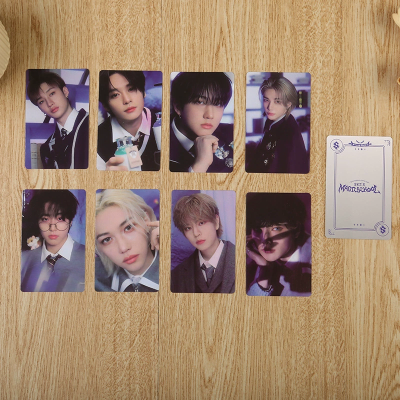 Фотокарта Stray Kids 2024 Flight — same card, 5,4×8,6 см, цвет A/B