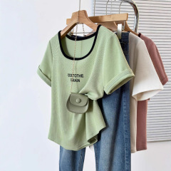 高級な大衆が色をぶつけて、肩の方の襟の太っているmmの大きいサイズのtシャツの女性の夏のデザイン感は肉を遮って見えます。
